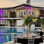 Palmanova Resort